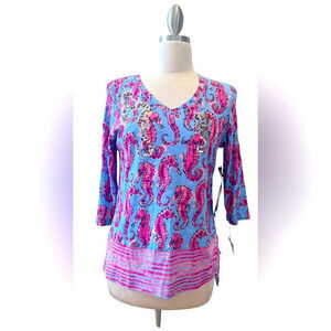 NWT - ONQUE casual V-neck women’s beach shirt